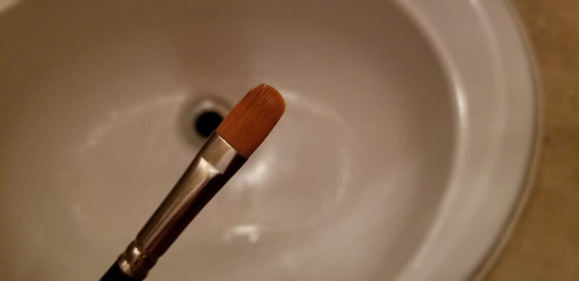 How to Clean Oil Paint Brushes in 4 Easy Steps