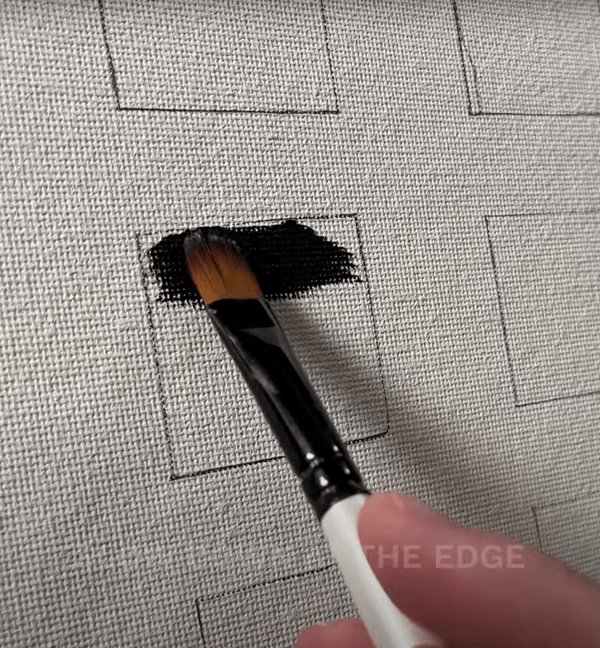 Brush Stroke #1 allows for smooth and sharp edges when painting.